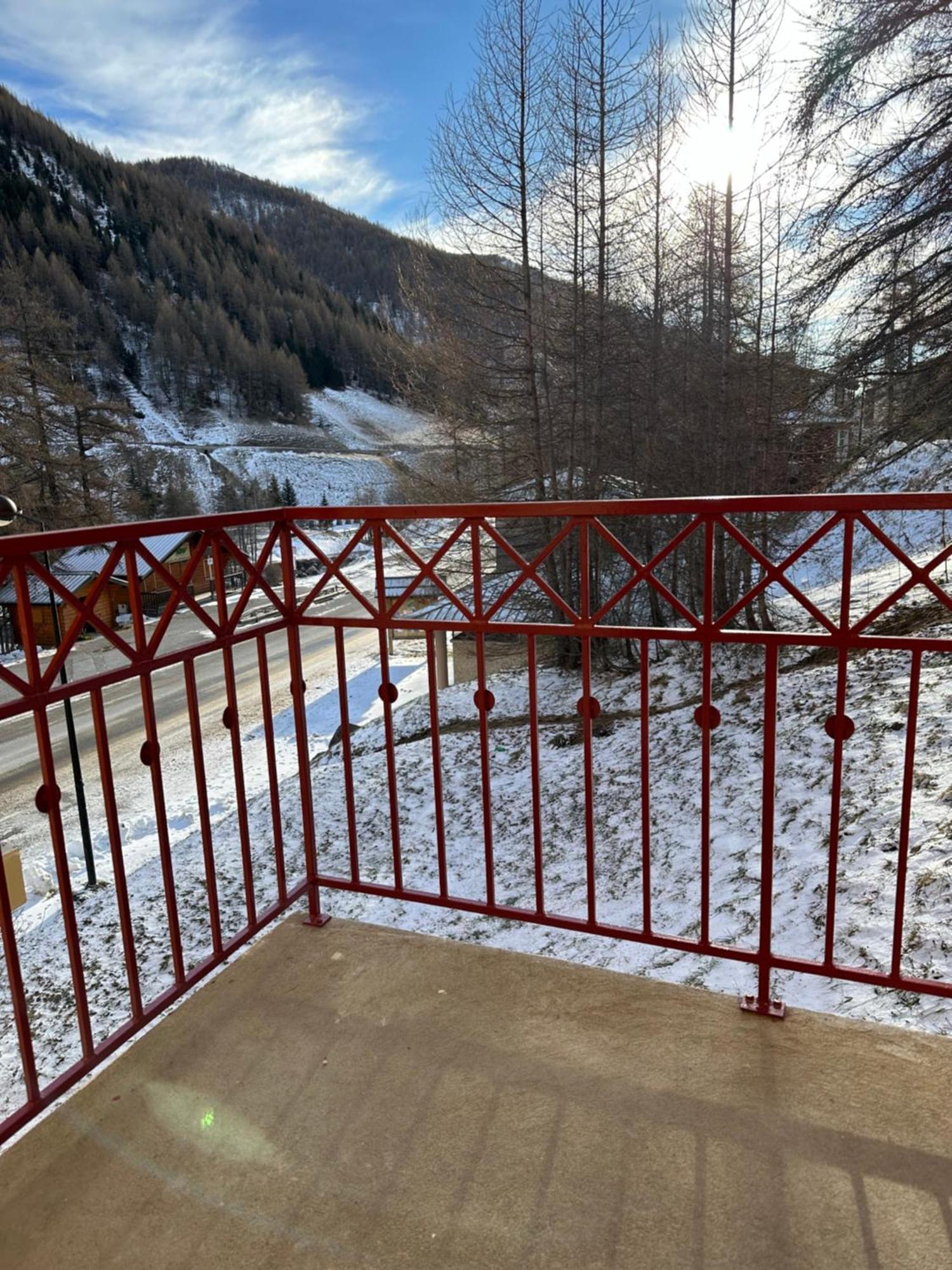 La Foux D Allos, Centre Station Et Au Pied Des Pistes * Allos