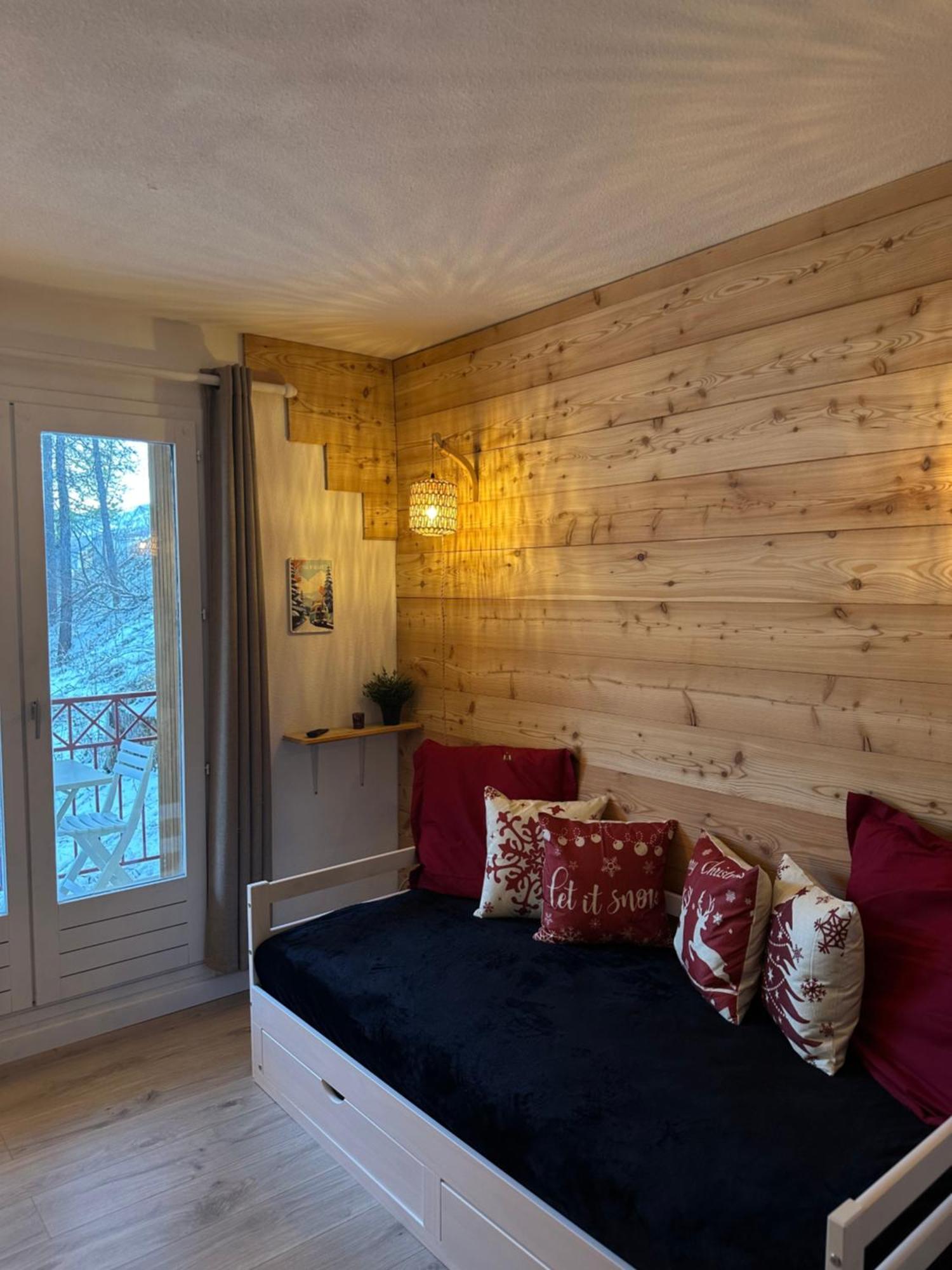 La Foux D Allos, Centre Station Et Au Pied Des Pistes
